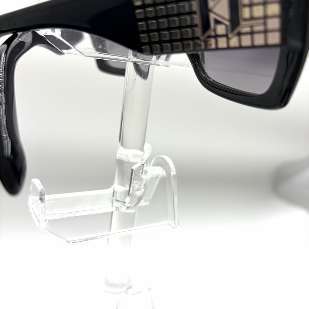 Karl Lagerfeld NEW Black Oversized Sunglasses - Picture 4 of 8